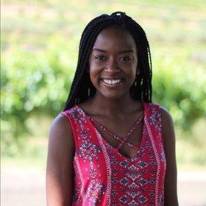 Meet your Posher, Toria